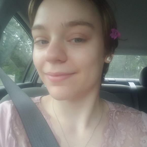 Meet your Posher, Autumnskylarsings - Picture 1 of 1